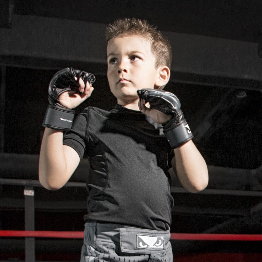 Bad Boy Accelerate Youth MMA Gloves - Image 4