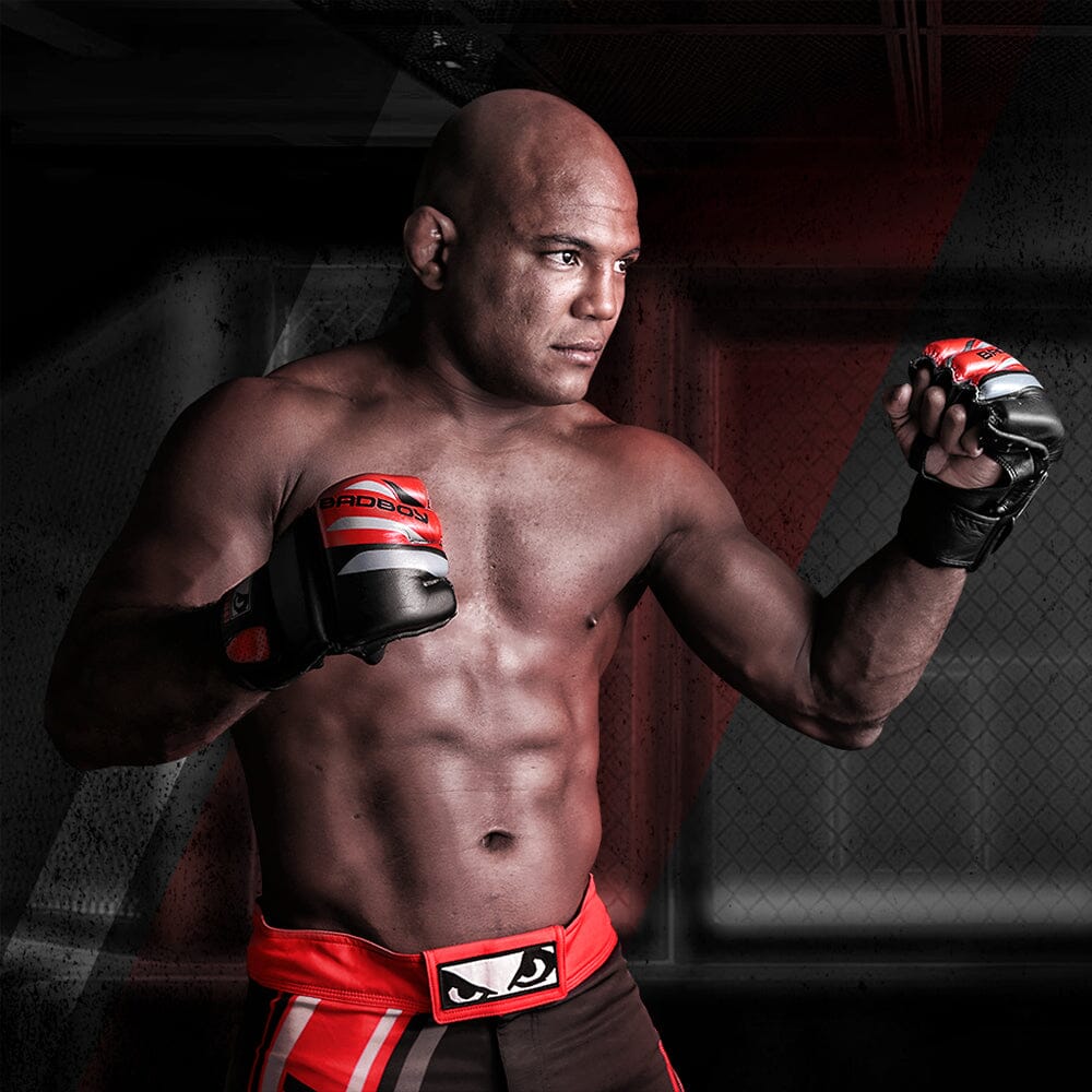 Bad Boy Pro Series Advanced 4oz MMA Gloves - Image 4