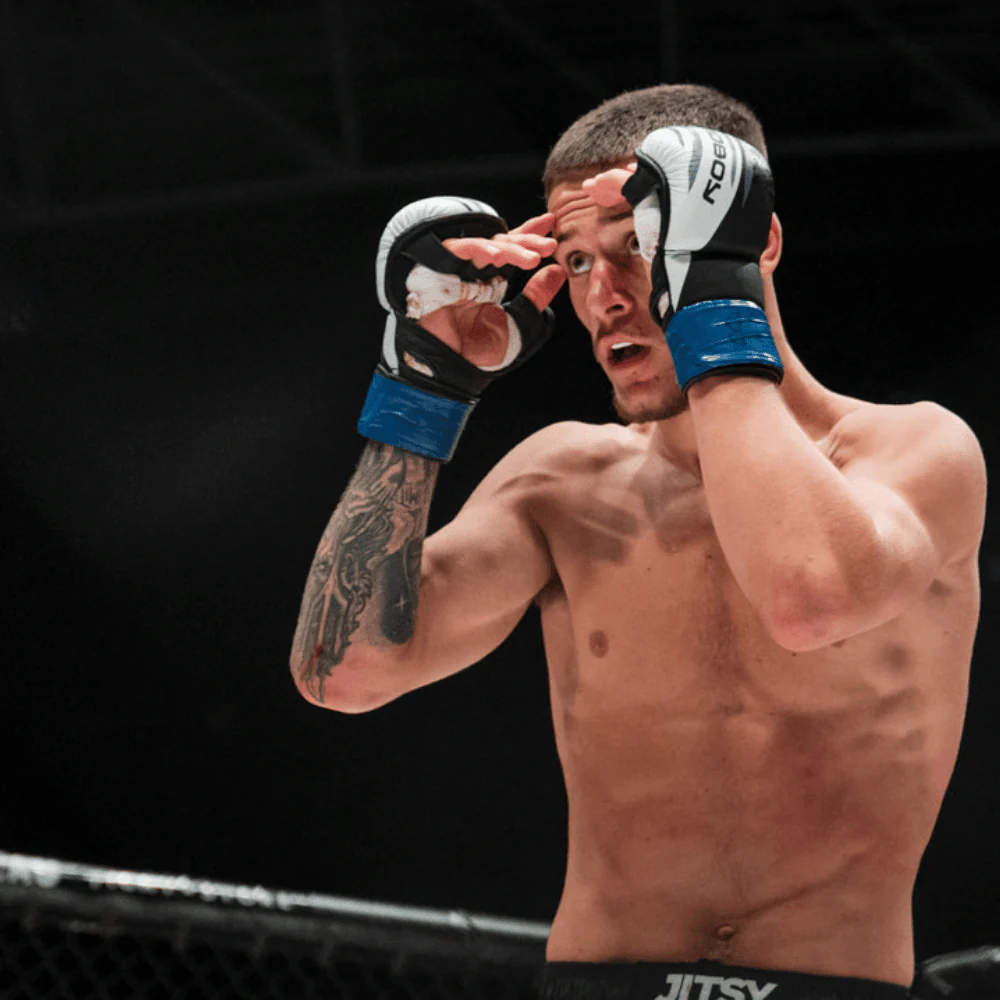 Bad Boy Pro Series Advanced 7oz MMA Sparring Gloves - Image 6