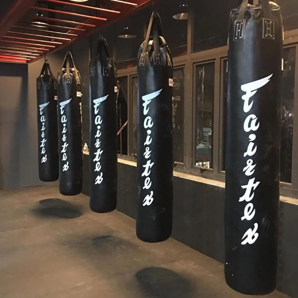 Fairtex HB6 Filled 6ft Muay Thai Banana Bag - Image 3